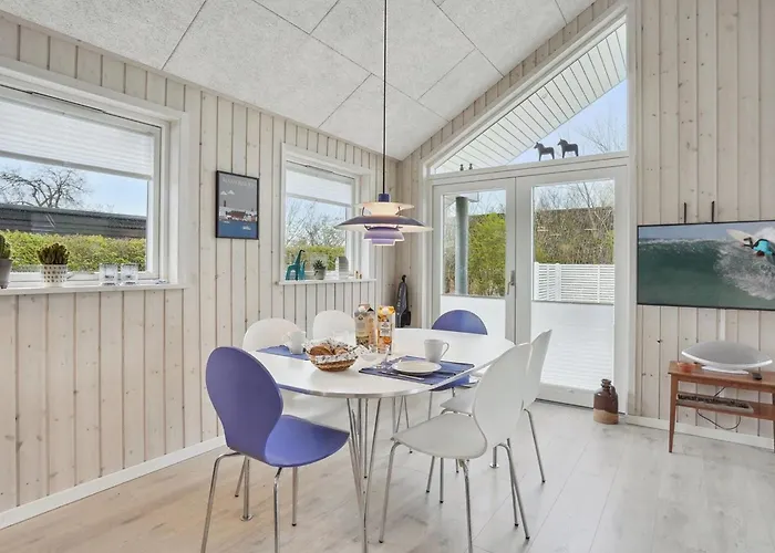 Gunholm - 150m From The Sea By Interhome בית נופש *