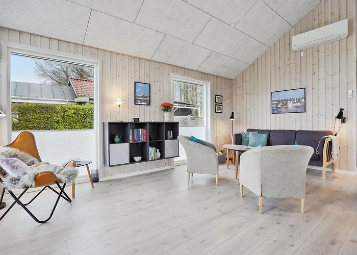 Gunholm - 150m From The Sea By Interhome בית נופש